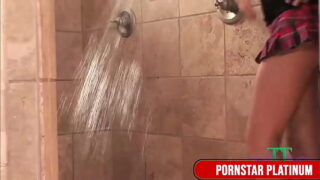 Beautiful Babes Allie Haze & Tiffany Tyler Eat Each Other’s Pussies!